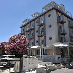 hotel-felix.riccione-hotels.org/